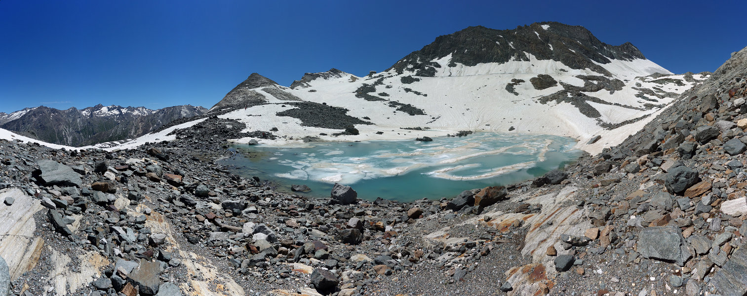 Schmelzsee bei Britanniahütte